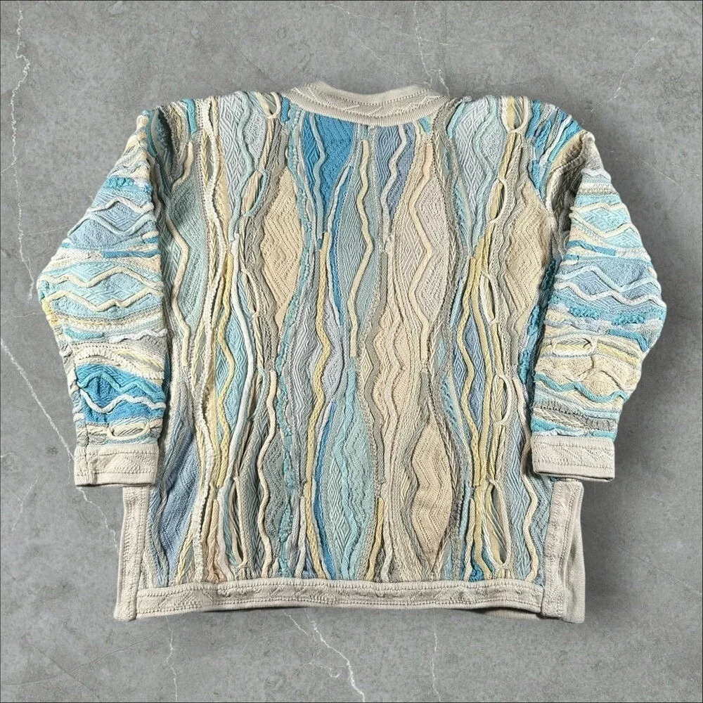 Vintage Coogi Sweater Mens Small Cream Blue 3D Knit Retro Biggie 90s V Neck Rare